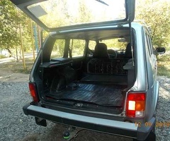 "Грузовое такси". Нива 2131 / 5 дверей. - 2