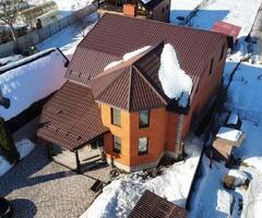 Дом, 2 эт., 200 м², 12 сот. - 2